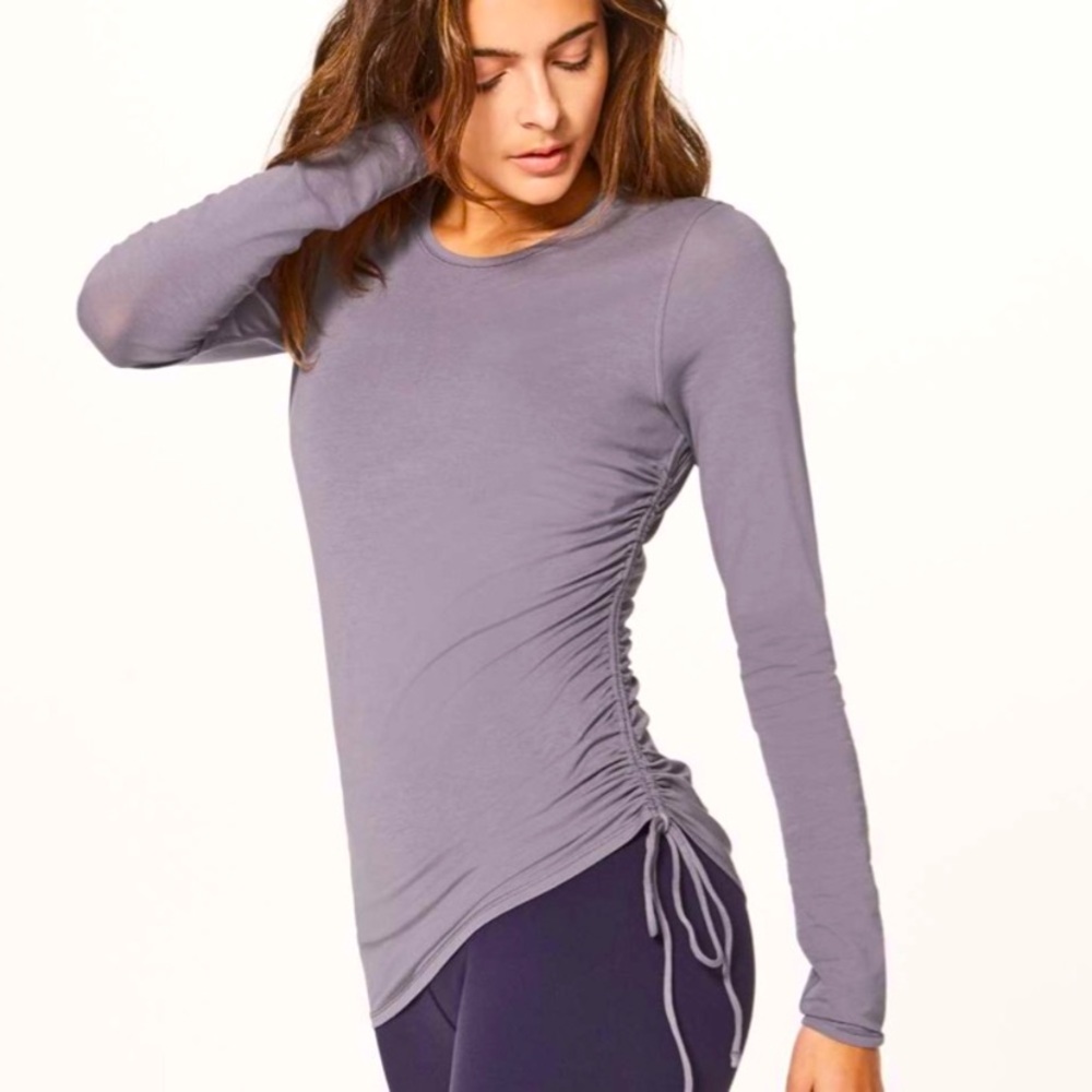 Lululemon Scrunch Side L/S Top